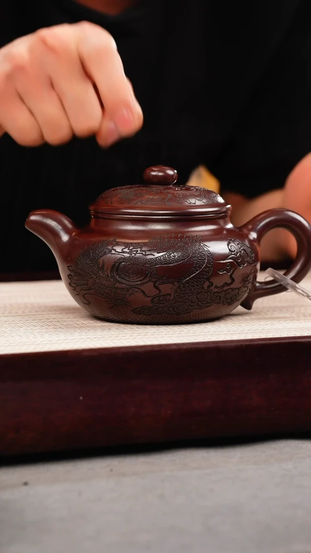 茶杯紫砂石红 仿古 刻龙