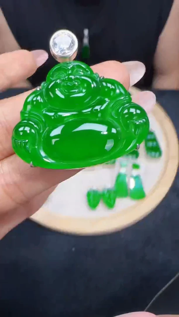 未镶嵌定制翡翠翡翠吊坠255