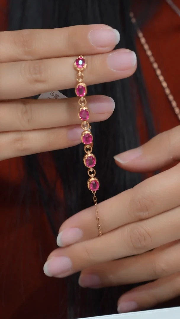 【闪购商品】红色碧玺18K金手链18K金镶嵌4.8克拉