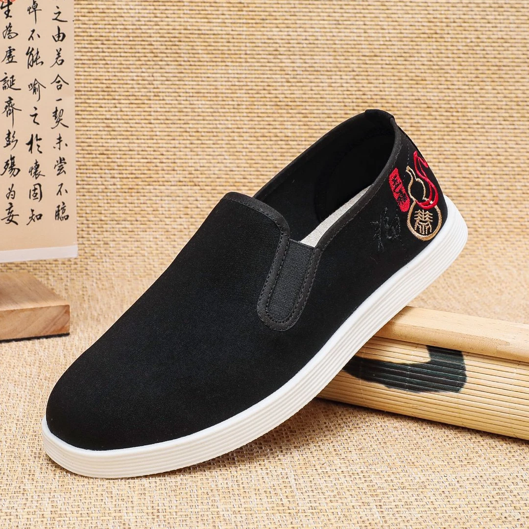 【特惠断码福利】刺绣男鞋老北京软底透气休闲男鞋一脚开车鞋