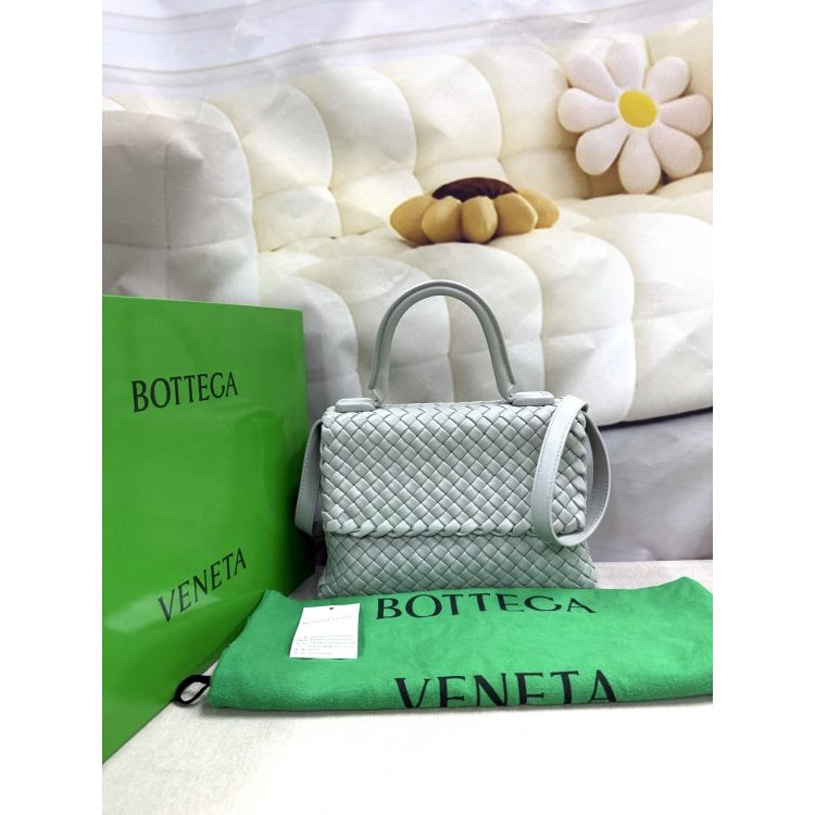 未使用/葆蝶家/单肩包/C14034717798/[251214ELAW]