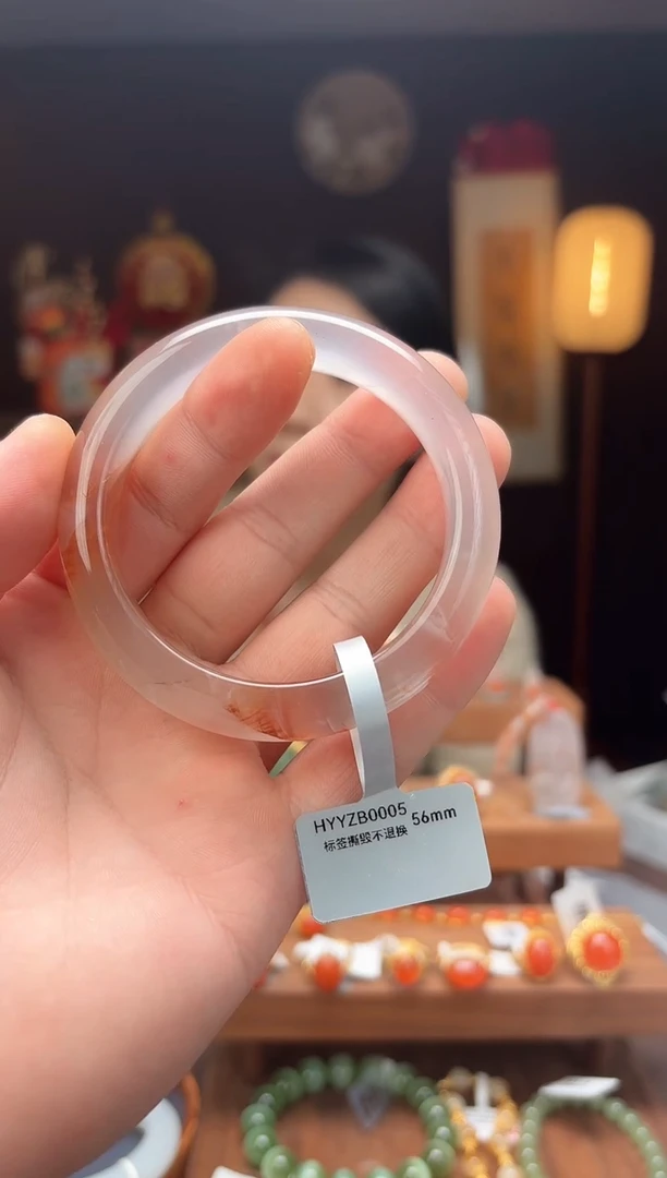 【闪购商品】南红玛瑙uu20南红手镯56mm未镶嵌-