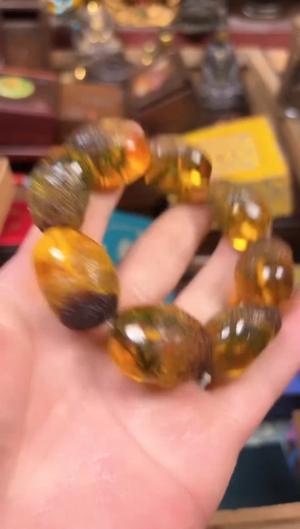 【闪购商品】琥珀耳饰未镶嵌------------------