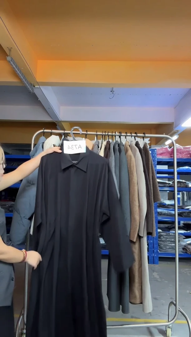 A734黑色衬衫裙均码