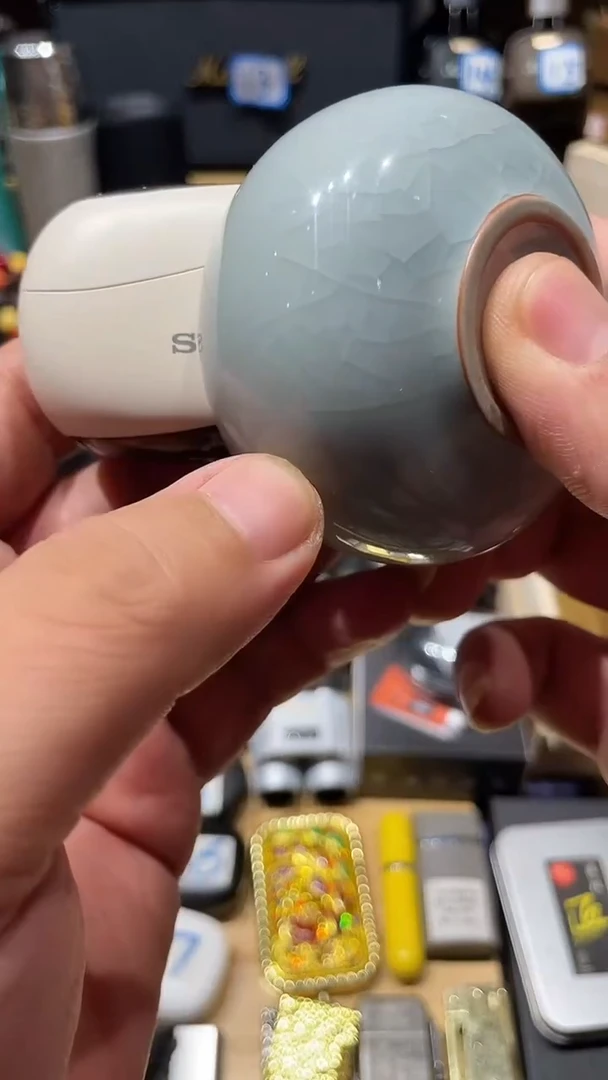 瓷片闪购商品 如图所示