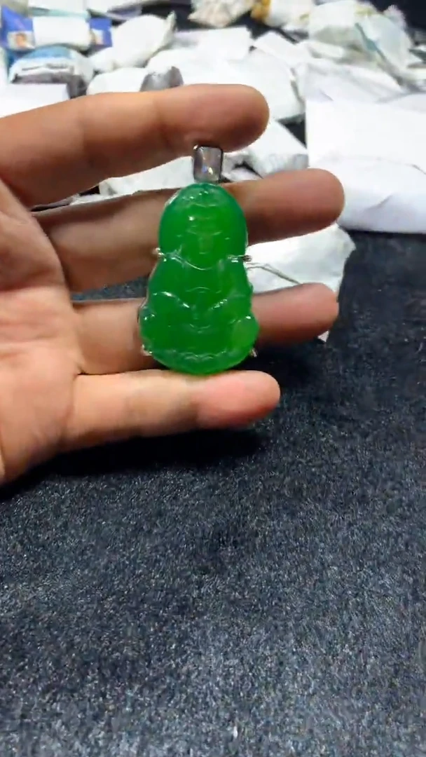 满色吊坠，所见即所得！！！