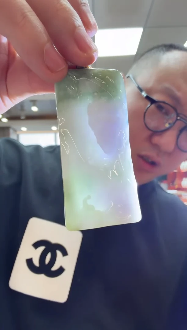 未镶嵌挂件翡翠A货翡翠孤品国雕谢林工