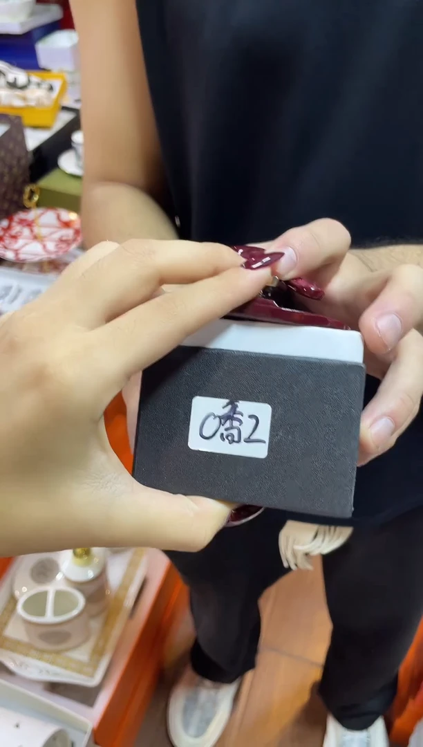 杯鸿辉家品牌瓷器，京东包邮！