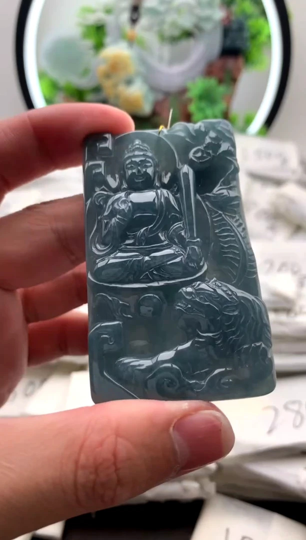 【闪购商品】翡翠颈饰未镶嵌文殊