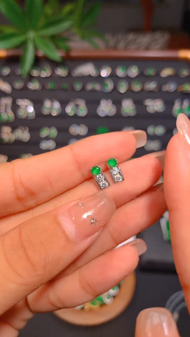 翡翠银S925镶嵌耳饰多样性