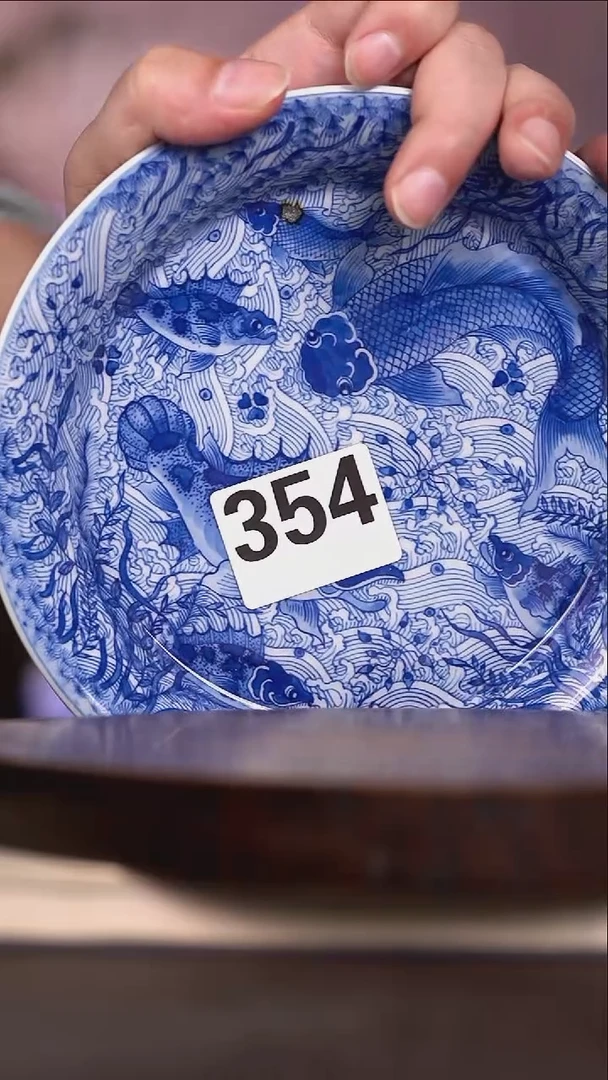 微瑕福利 现代瓷354大黑点 瑕