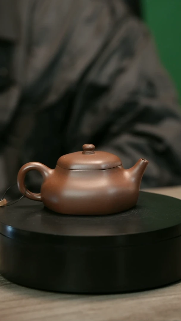 茶壶紫砂茶**行H2104赵信军光素六方静乐