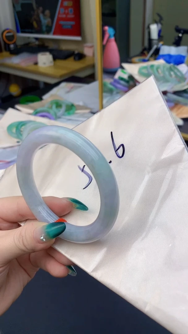 【闪购商品】翡翠手镯未镶嵌0649238081