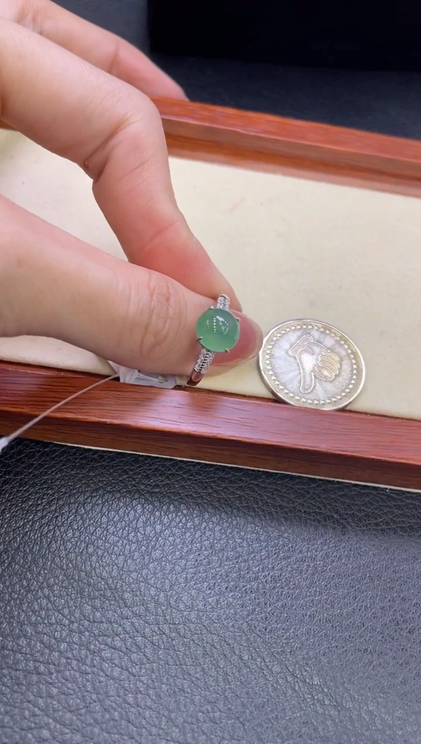【闪购商品】翡翠戒指银S925镶嵌戒指