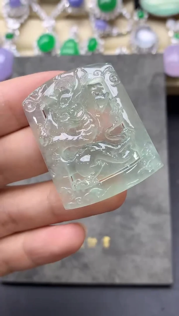 翡翠未镶嵌颈饰601-中国好珍宝