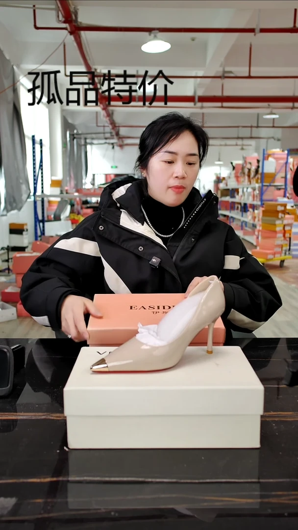 35码女鞋细跟高跟鞋