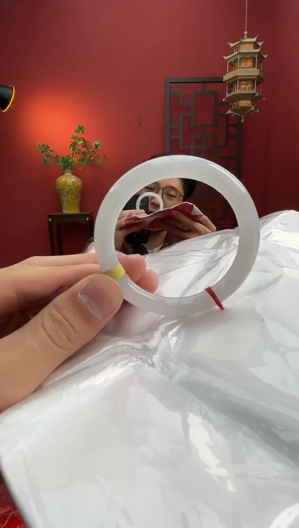 未镶嵌手镯（圆镯）翡翠翡翠手镯9