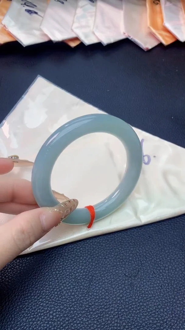 未镶嵌手镯翡翠0852736610