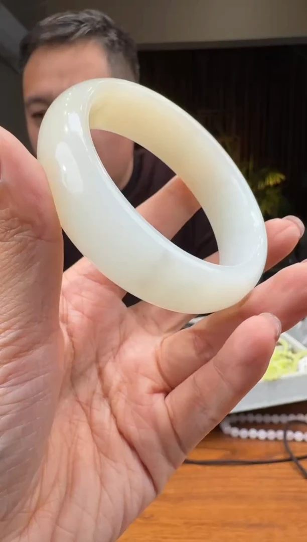 【闪购商品】和田玉108未镶嵌1.22郭鹏58.7圈