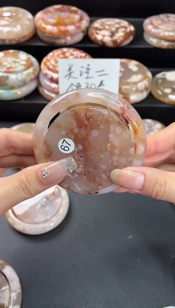 手镯玛瑙/玉髓未镶嵌石英质玉59圈(赠送镯心)圈口建议拍大