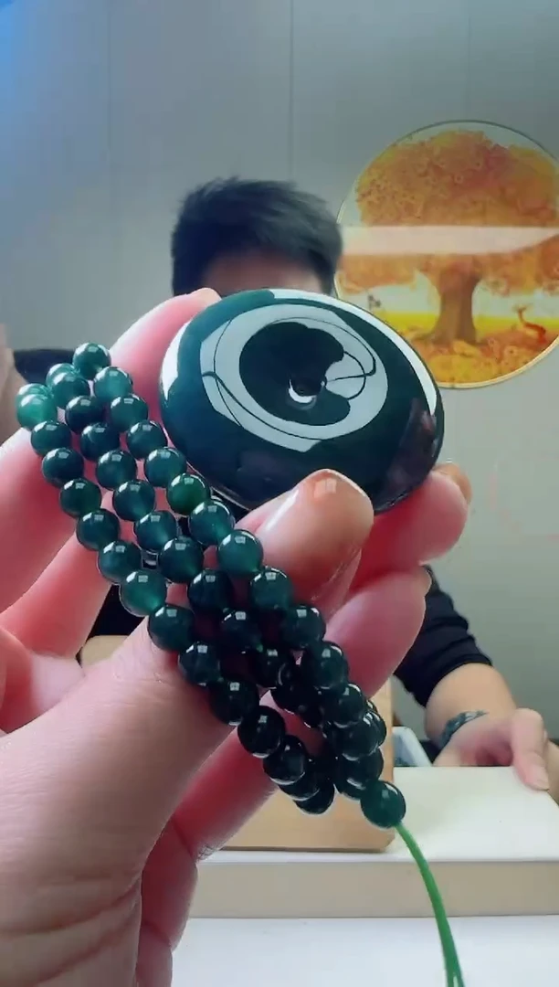 颈饰未镶嵌翡翠天然A货翡翠  多样性随机发其一