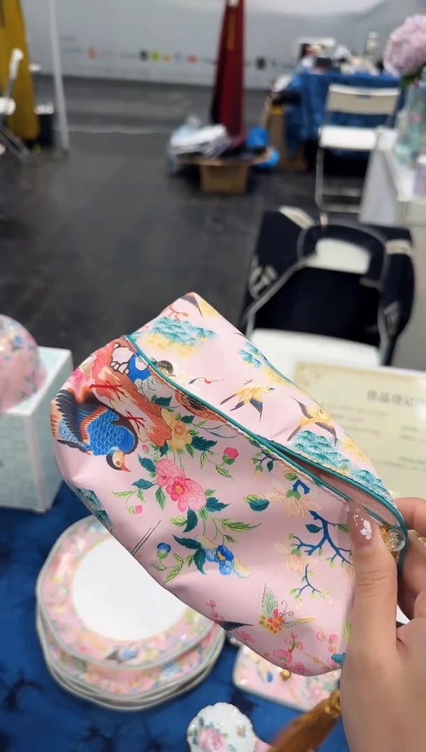 小乔推荐如图所示