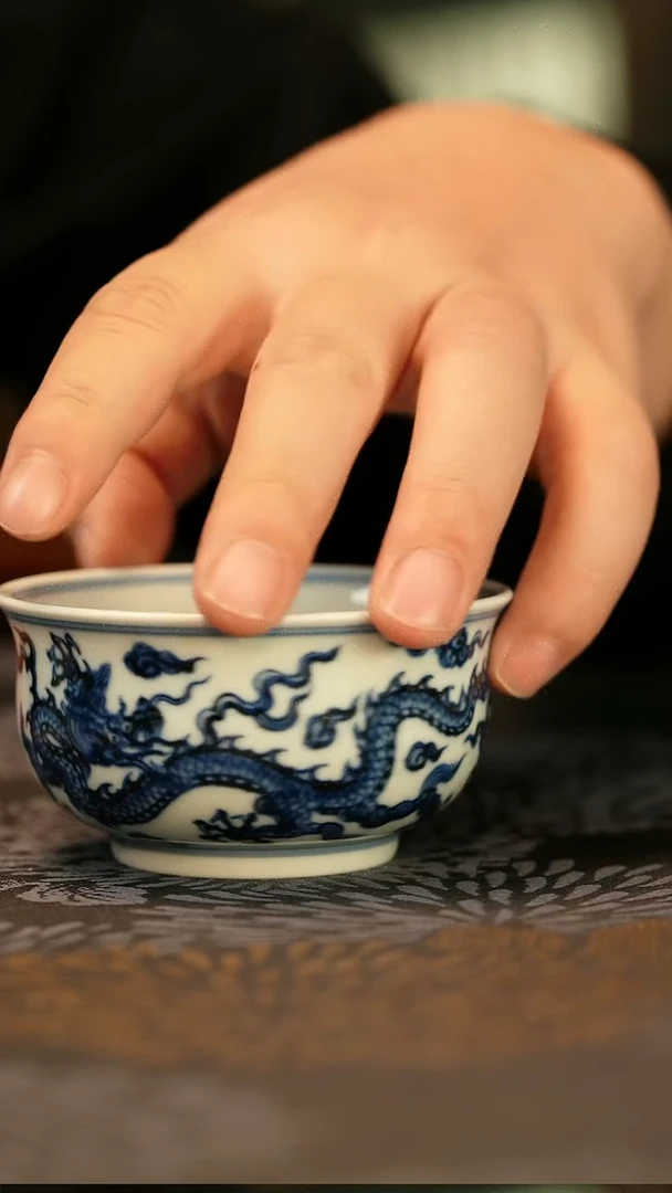 中式仿明双龙纹炉式