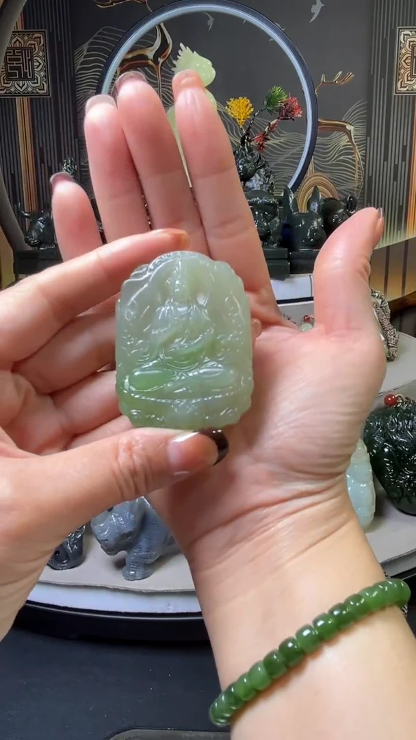 未镶嵌和田玉挂件挂件