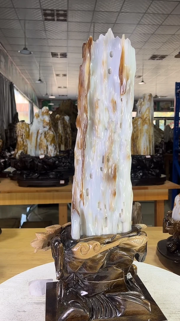 未镶嵌珠宝奇石硅化玉880