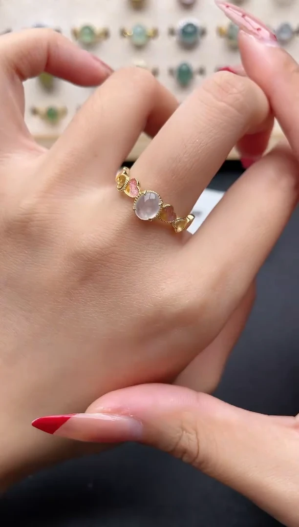 【闪购商品】翡翠戒指银S925镶嵌一物一证一礼盒