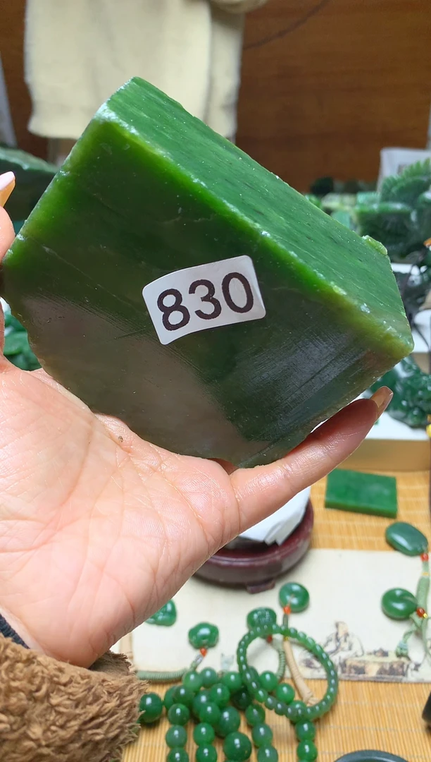 未镶嵌和田玉珠宝半成品1