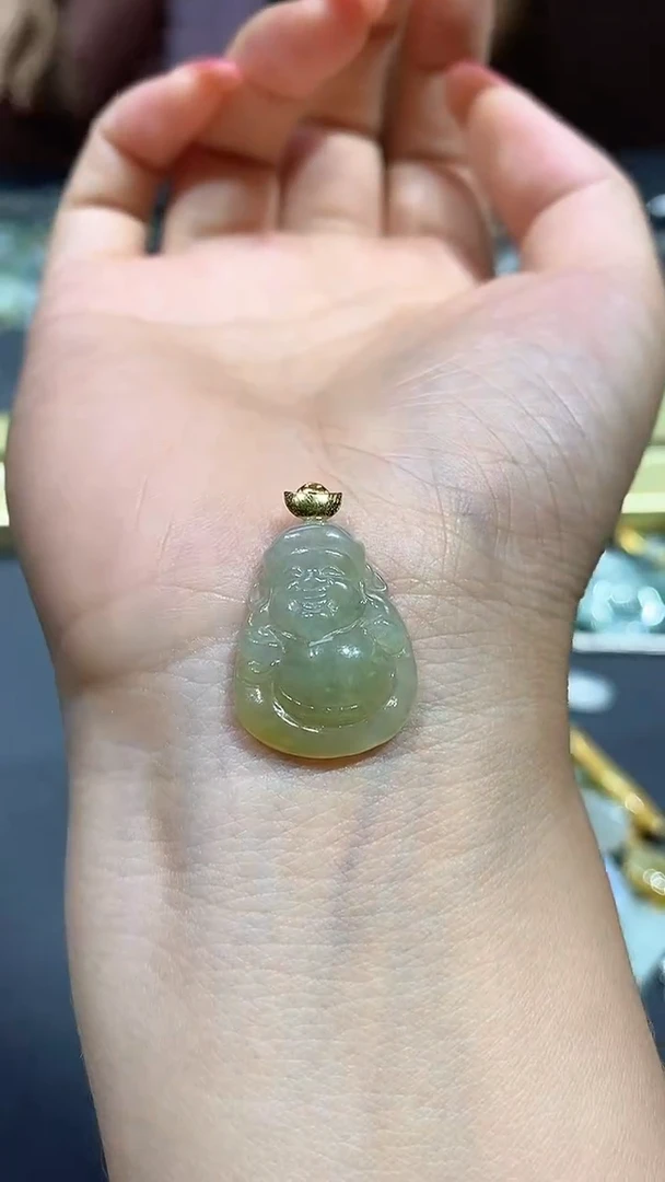 颈饰18K金镶嵌翡翠20250914040