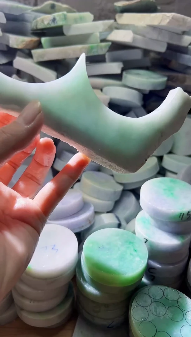 裸石翡翠天然翡翠A货余 南 627