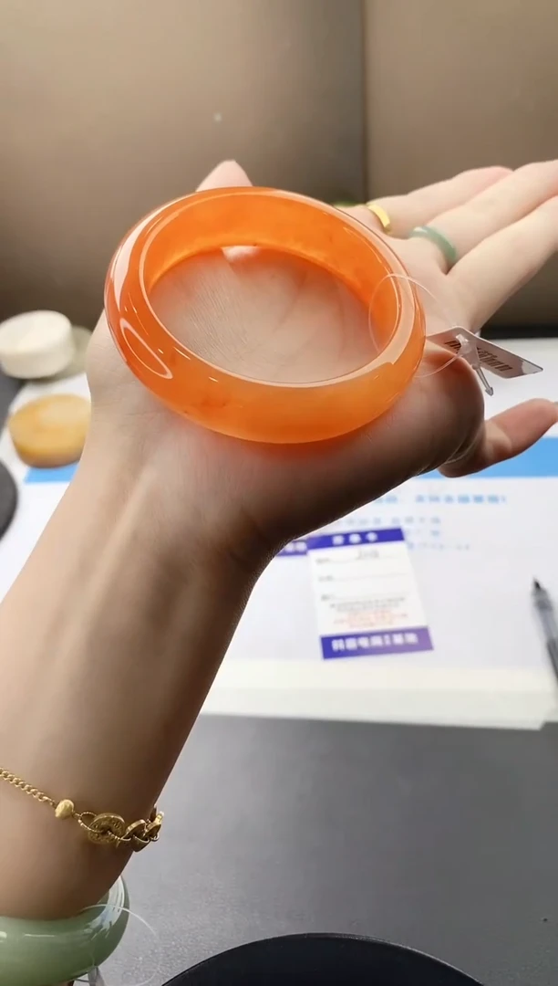 未镶嵌手镯石英质玉j113-HB多样性发货54+