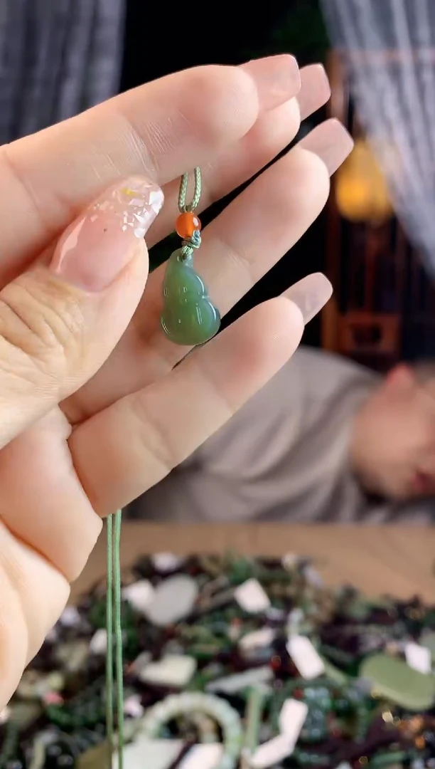 【闪购商品】和田玉挂件未镶嵌多样性发货拍一发一