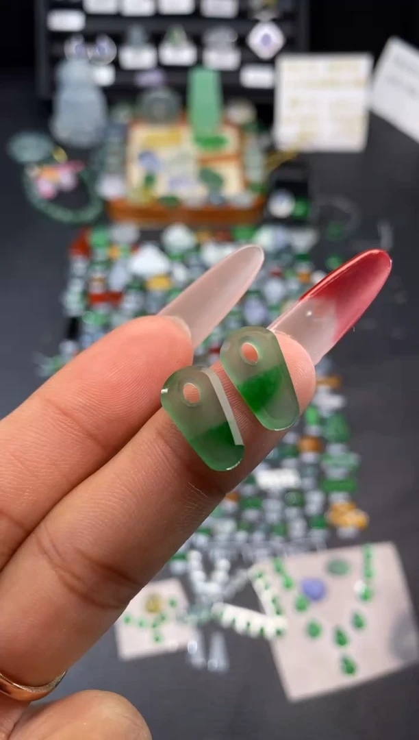 【闪购商品】翡翠挂件未镶嵌扣子