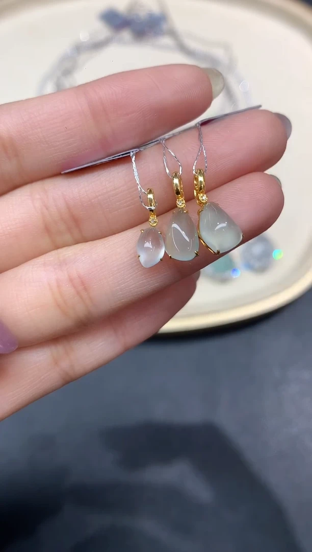 吊坠(不含链)18K金镶嵌翡翠吊坠多样性发货一件A5|1680