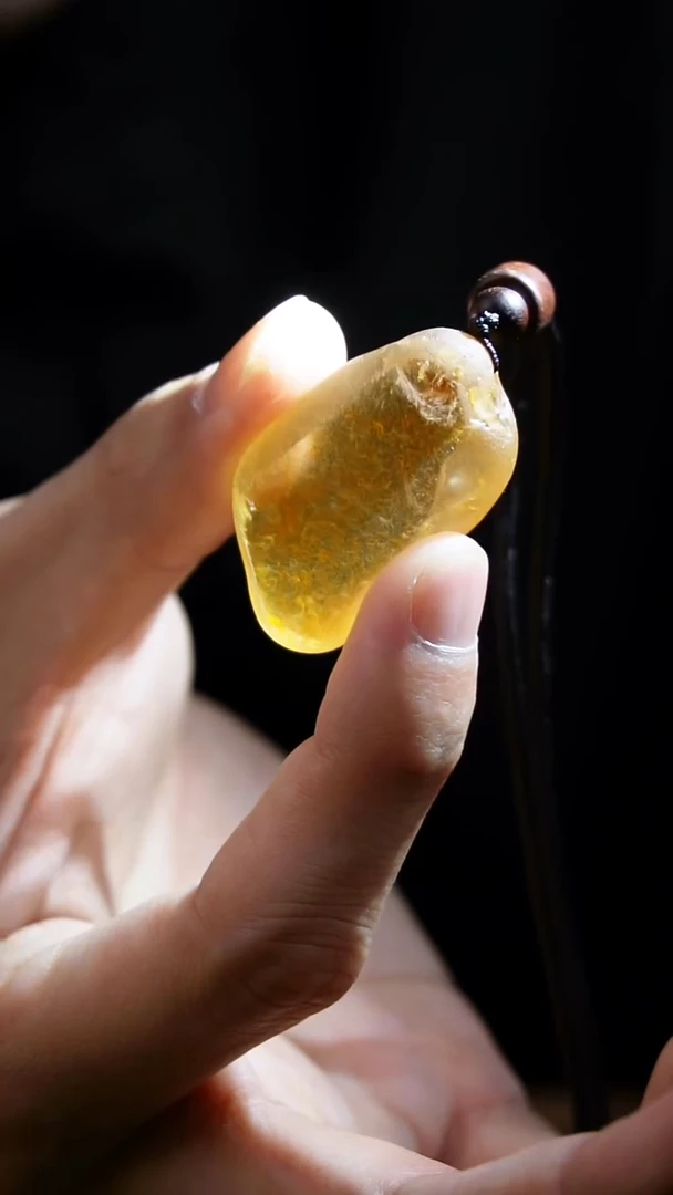 吊坠(赠链)未镶嵌水晶水晶