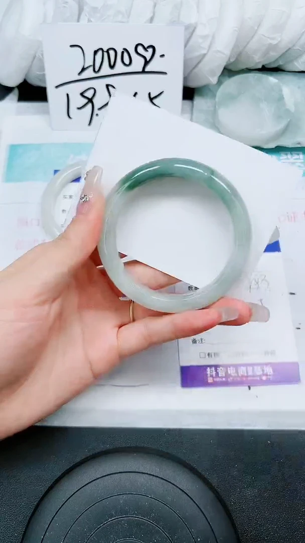 【闪购商品】石英质玉手镯未镶嵌A34-55`56`