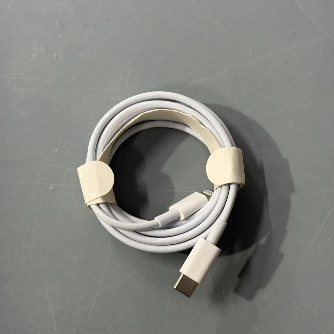 95新  95新《041-060》接口数据线 听清楚介绍再拍