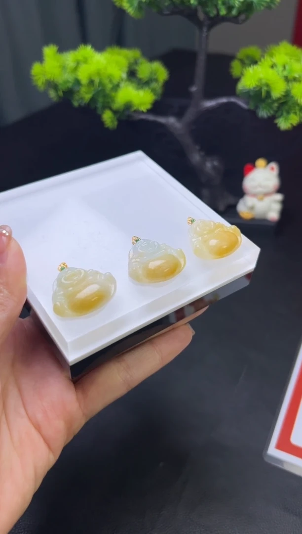 【闪购商品】翡翠挂件18K金镶嵌W356-24061501B多样性发一件