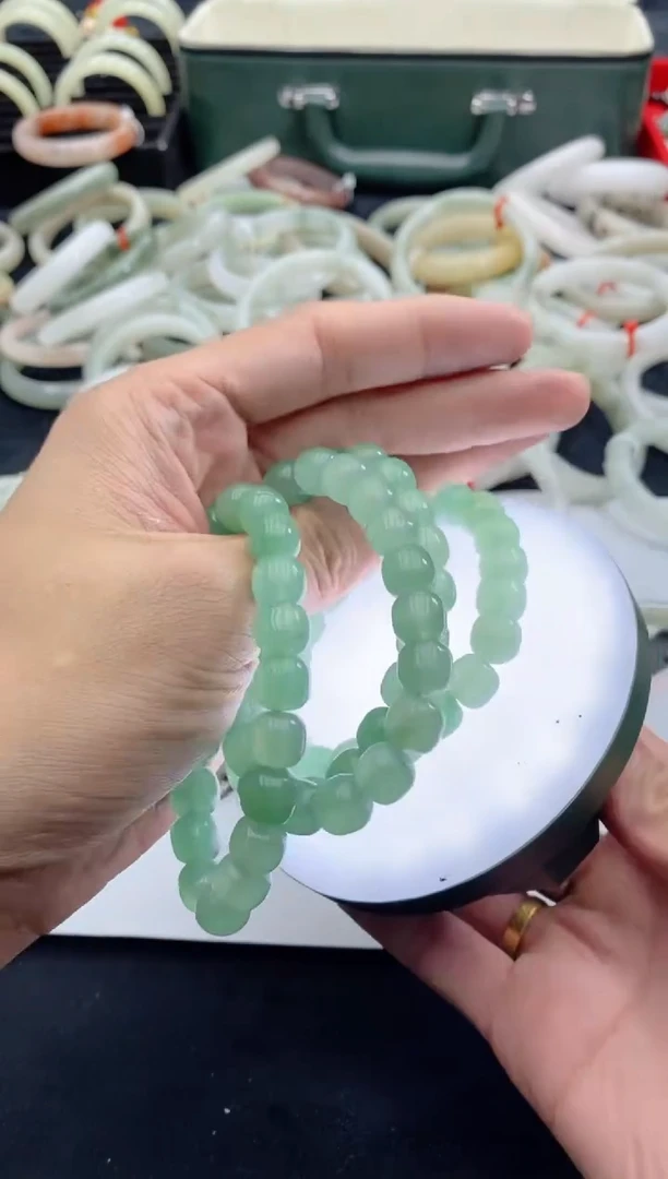 【闪购商品】石英质玉手镯未镶嵌217+东陵玉手链