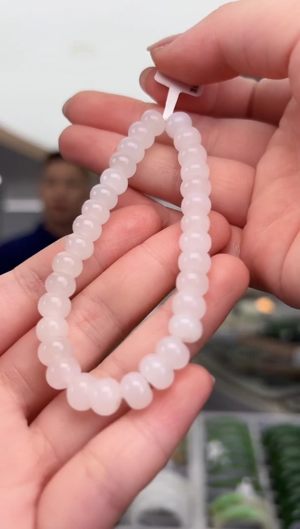 和田玉未镶嵌颈饰6x8算盘珠-02（多样性发货 发其一）