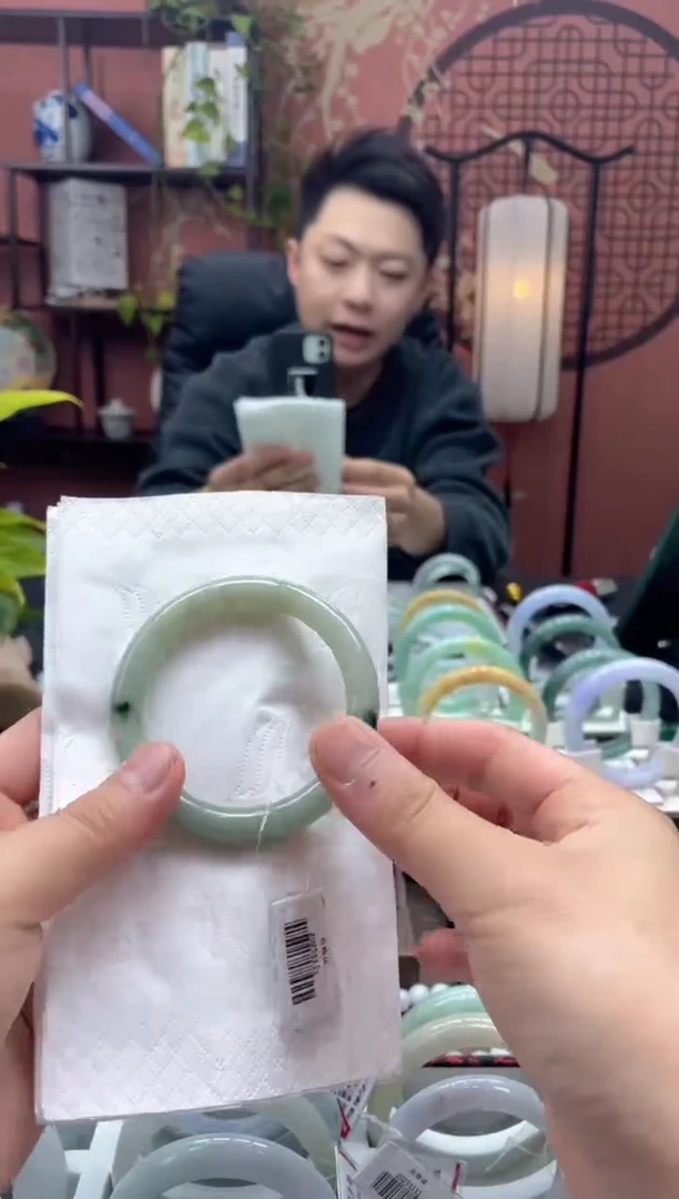 未镶嵌手镯翡翠6080******