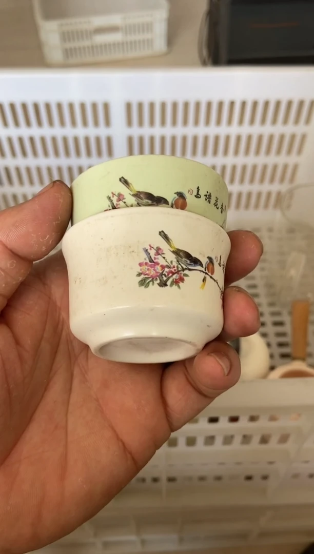 无运费险有瑕疵的摄影的产品有使用过的痕迹有点脏介意勿拍