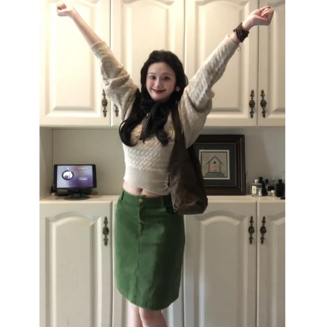 超火一整套2025秋冬新款时尚气质减龄针织毛衣裙子两件套