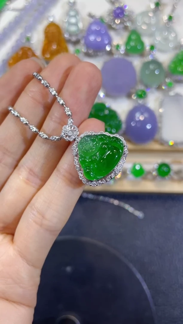 吊坠(不含链)18K金镶嵌翡翠团购1