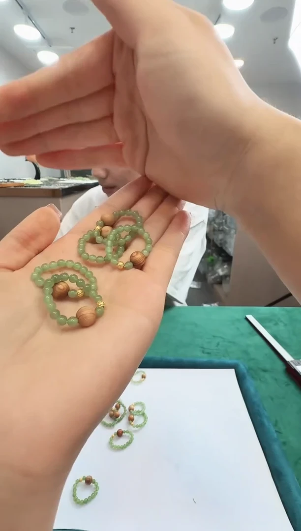 和田玉戒圈未镶嵌和田玉碧玉戒圈多样性发其一