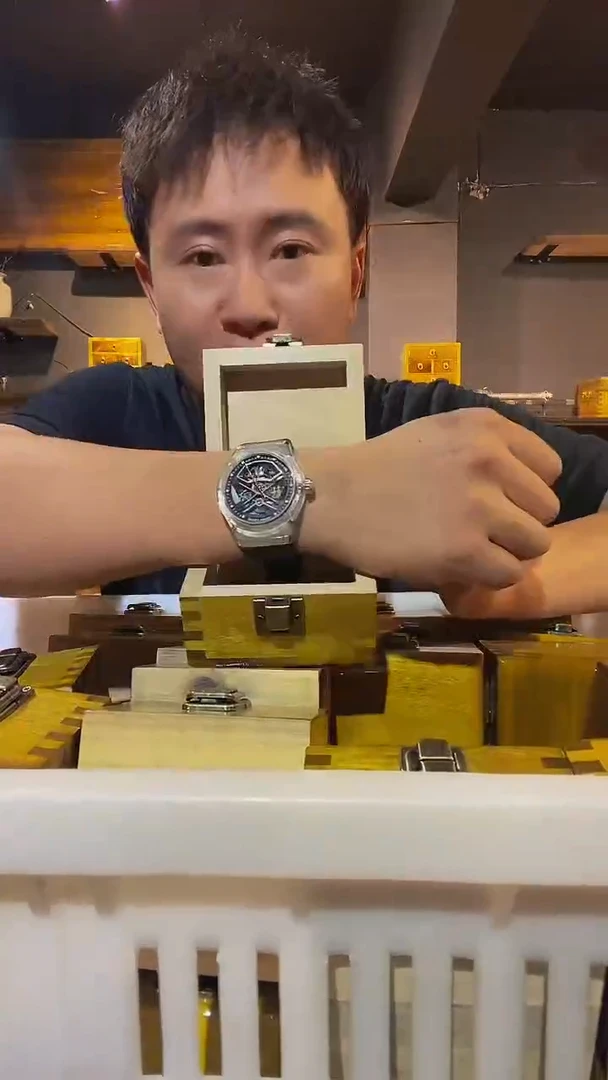 木金丝楠马总10*10*6方盒一个