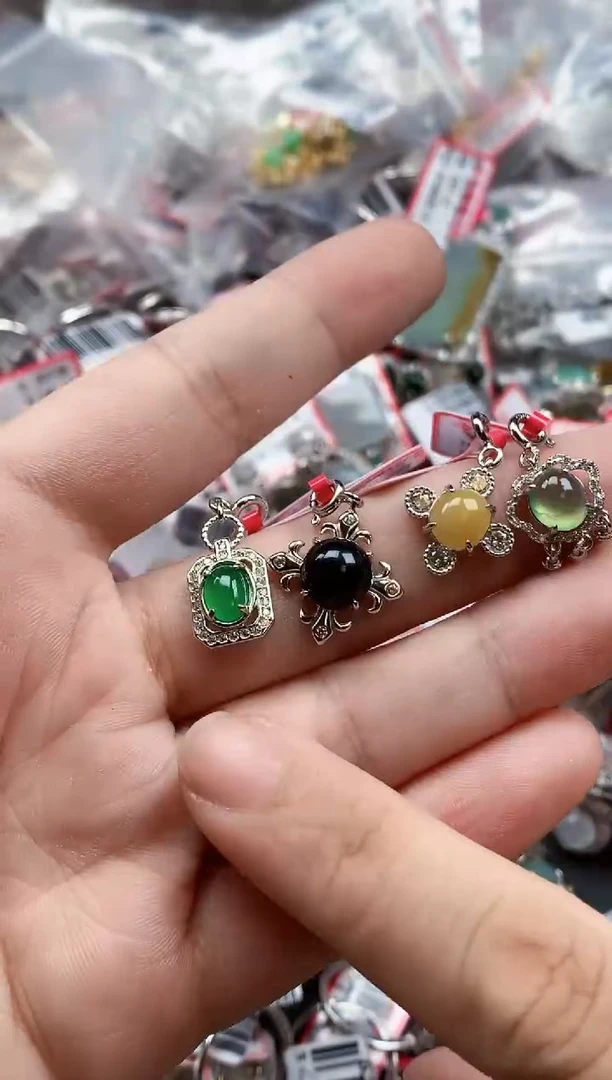 银S925镶嵌戒指翡翠天然A货缅甸翡翠